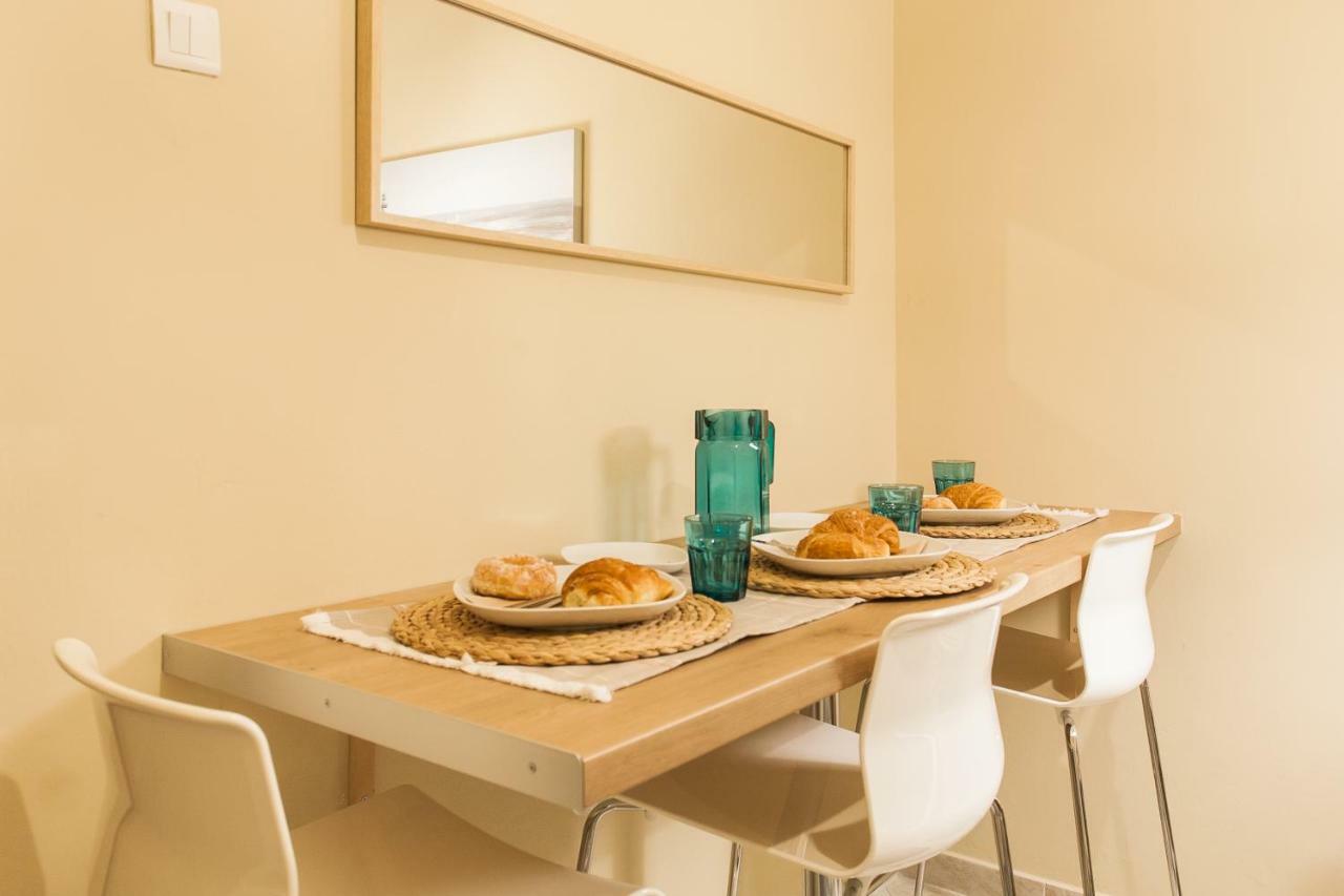 Central, Quiet, Cozy, Very Clean Private Apartment Close To Acropolis Αθήνα Εξωτερικό φωτογραφία