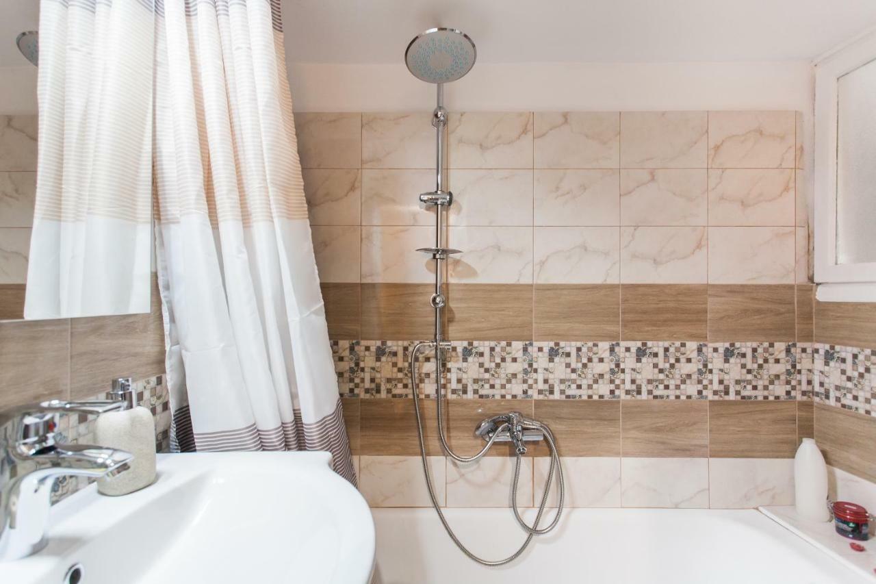 Central, Quiet, Cozy, Very Clean Private Apartment Close To Acropolis Αθήνα Εξωτερικό φωτογραφία